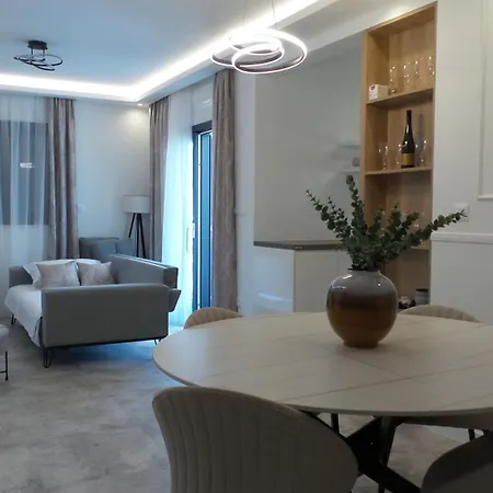 L-a-m Apartamento Podstrana