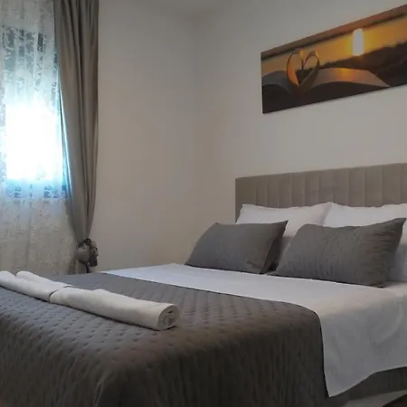 Apartment L-a-m Podstrana